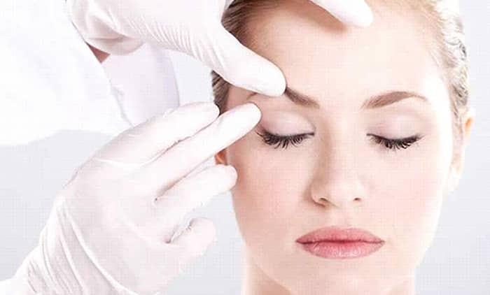 Blepharoplasty surgery